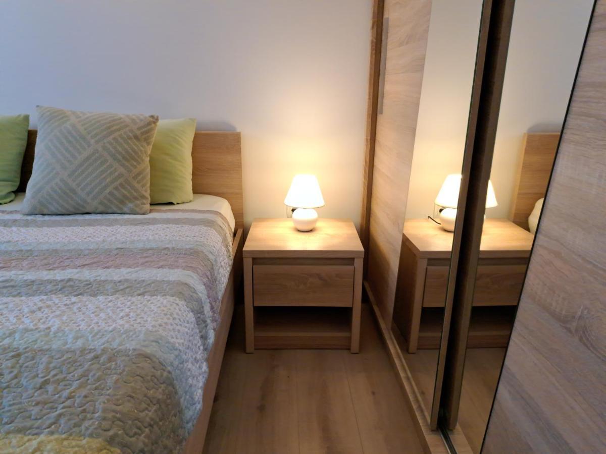 Holiday Apartman Kaštela Exterior foto